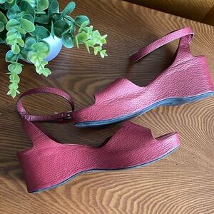 Vintage Uffizi Sandals